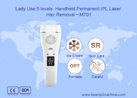 جهاز التجميل IPL الدائم المحمول باليد جهاز إزالة الشعر IPL 33 * 10mm2 حجم البقعة