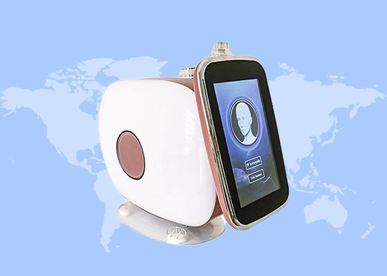 سعر جيد 2in1 Microneedle الباردة المطرقة RF جهاز Microneedling لشد الجلد وإزالة التجاعيد الانترنت