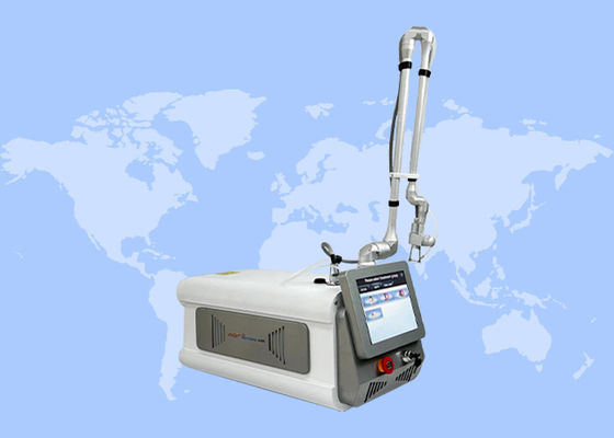سعر جيد ليزر ثاني أكسيد الكربون الكسري من أنبوب 30W RF لإزالة الندبة وتشديد الجلد الانترنت