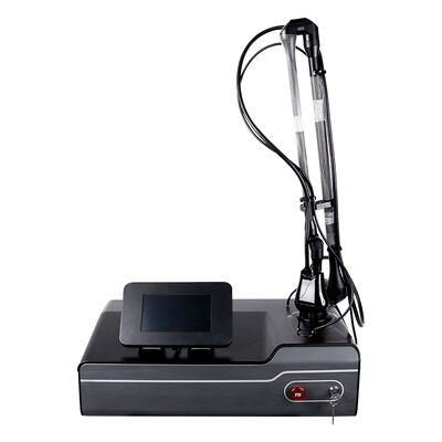 جهاز ليزر ثاني أكسيد الكربون الجزئي محمول 1060 نانومتر لإزالة التجاعيد وعلامات التمدد وشد المهبل